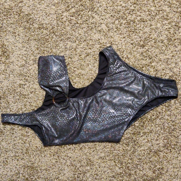 Romwe Faux Snakeskin One-piece Swimsuit - Picture 1 of 4